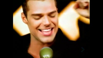 Ricky Martin - Livin La Vida Loca