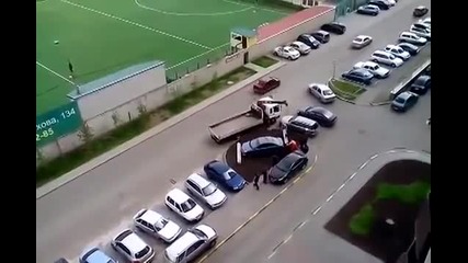 Ето как се наказват неправилно паркиралите коли в Русия!