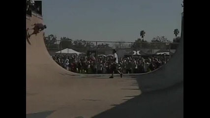 Tony Hawk - Skateboarding at the Clash at Clairemont 2