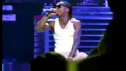 Lil Wayne - pop bottles and you ain t know live