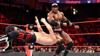 Seth Rollins, Braun Strowman, Finn Bálor, Bobby Lashley & Bobby Roode vs. Sami Zayn, Kevin Owens, The Miz & The Miztour