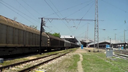 44-093.3 с товарен влак
