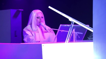 Live! Lady Gaga - Artpop (the Tonight Show)