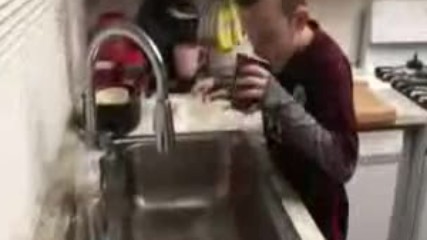 Cinnamon challenge