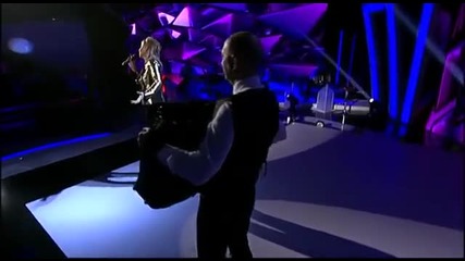 Lepa Brena - Zaljubljeni veruju u sve - Grand parada - (tv Pink 2014)