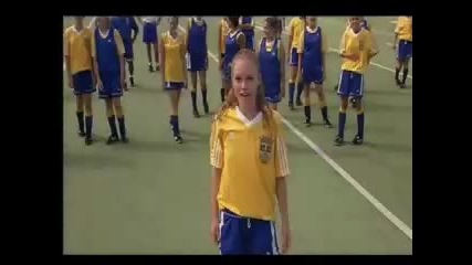 heath ledger singing cant take my eyes off you