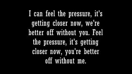 Paramore - Pressure (lyrics)