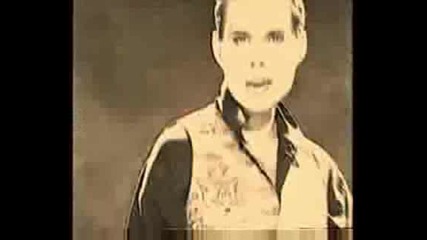 Queen - Hang on in there.avi