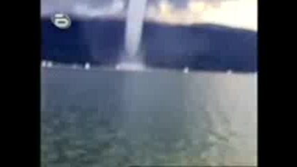 Торнадото над язовир Доспат