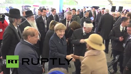 Меркел се срещна с евреи, оцелели след концентрационния лагер Дахау
