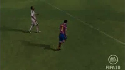 Iniesta Се Контузва по време на Празнуване на Гол ( Fifa 2010 ) 