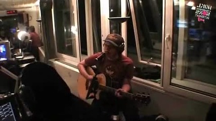 Fall Out Boy - Thnks Fr Th Mmrs (live Acoustic) 
