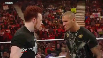 Raw Wwe Champion Sheamus confronts his Summerslam opponent, Randy Orton 