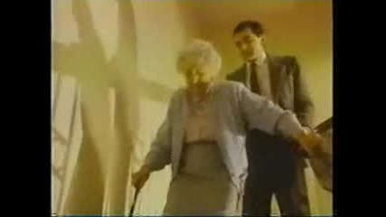 Mr.bean по стълбите