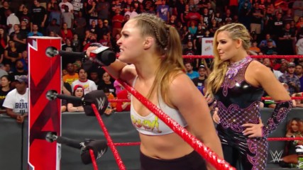 Ronda Rousey hace su debut en el ring en Raw: En Espanol, 9 de Agosto