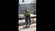„Аз за теб. Ние за тях“: Доброволци изчистиха столичен булевард