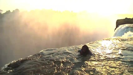 Дяволският басейн при водопада Виктория