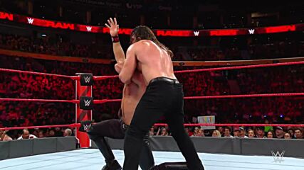 Seth Rollins vs. Bobby Lashley vs. Elias - Triple Threat Match: Raw, July 16, 2018 (Full Match)
