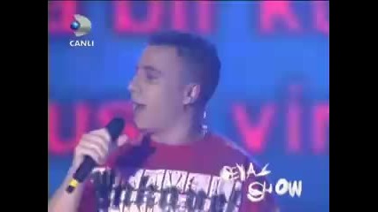 Musa feat Gulsah - Git Bebegim (beyaz Show на живо)