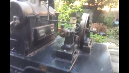 140 годишен двигател работи като пушка