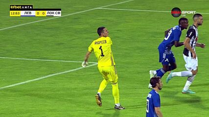 Левски - Локомотив София 2:0 /първо полувреме/
