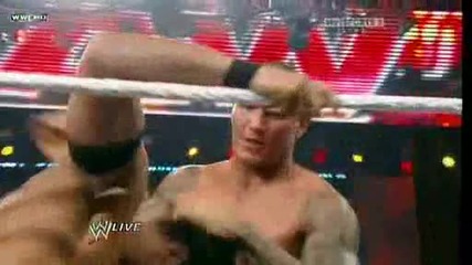 Невероятно меле в последния Raw! 14.06.2010 