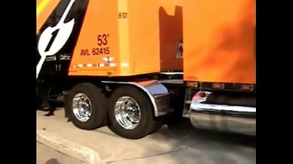 Peterbilt Home On Wheels