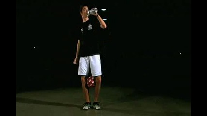 Freestyle Football - Don t Drop It