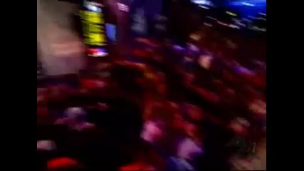 Avril Lavigne-complicated (live Much Music Video Awards 2002