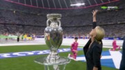 Красота! Съпругата на Бекенбауер показа трофея на UEFA EURO 2024