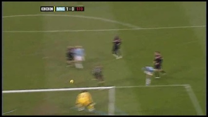 Манчестър Сити 2 - 0 Стоук Сити гол на Мартин Петров 