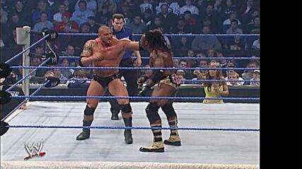 Batista vs. King Booker vs. Finlay - World Heavyweight Title Triple Threat Match: SmackDown, Dec. 1, 2006 (Full Match)