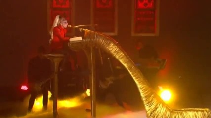 Lady Gaga - Born This Way & You And I [live On Oprah]