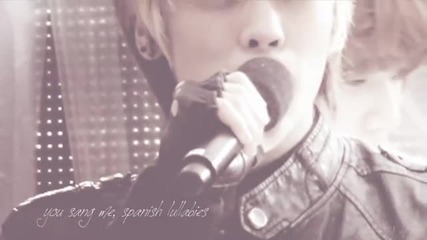 Jongkey // Almost lover