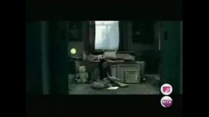 Linkin Park - - - Numb