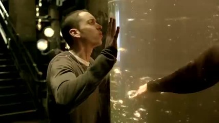 Eminem feat. Dr Dre , Skylar Grey - I Need A Doctor