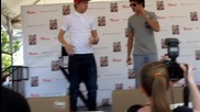 One Direction - Лиъм и Найл танцуват на разписването в Чикаго