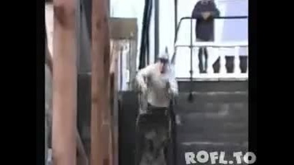 (смях) Какво става, когато се правиш на майстор !!!