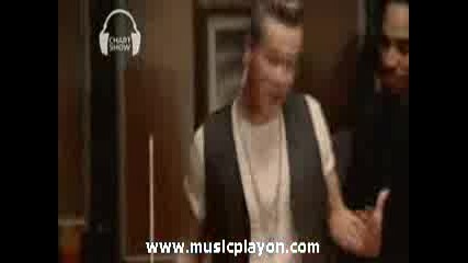 Kelly Clarkson - I Do Not Hook Up (2009)