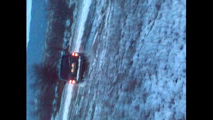 poludqvane s jeep