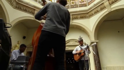 Alex Clare - Relax My Beloved (live Unplugged)