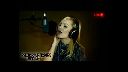 Alexandra Stan - (rihanna - Take A Bow) Live 