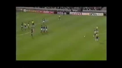 The Best Ever Goal Roberto Carlos,  Incredible Goa .wmv