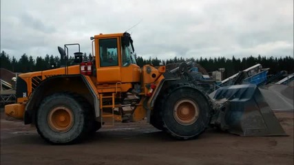 Slideshow with trucks machinery 94
