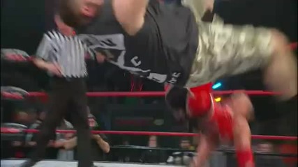 Amazing Red - Missile Dropkick