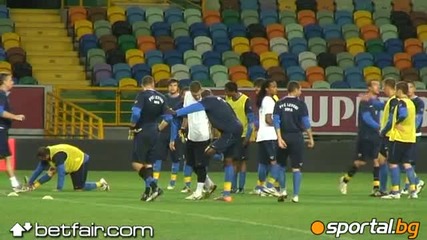 Левски тренира на стадион Жозе Алваладе