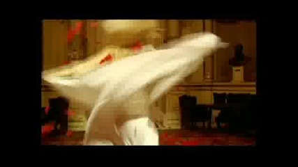 Gwen Stefani - Early Winter