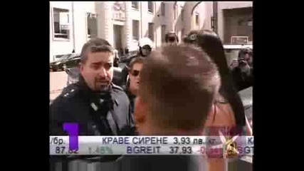 Гола Гражданска Позиция На Еротична Актриса - Господари На Ефира