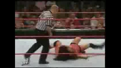 Mickie Vs. Victoria