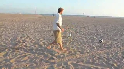 Дейвид Бекъм на плажа